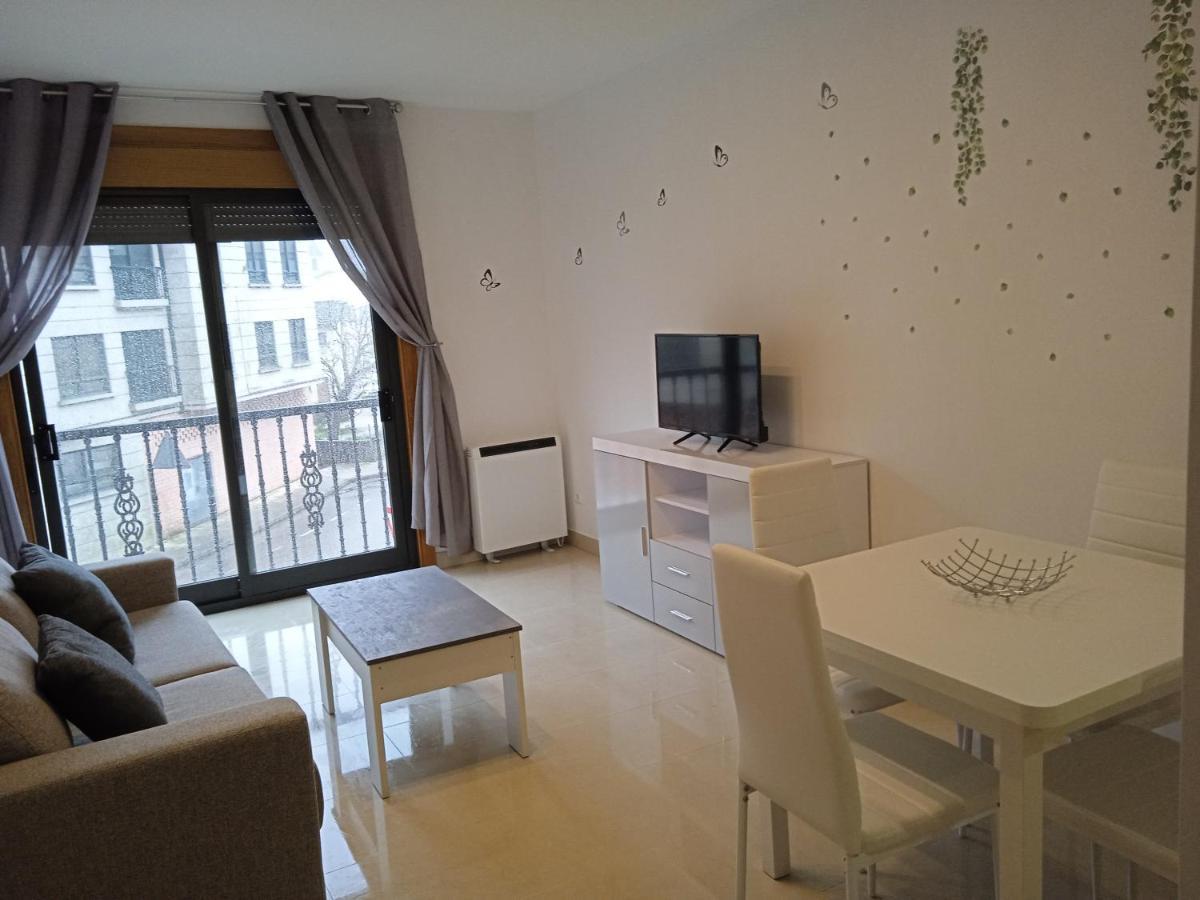 Apartamento Mirabel Rosal Kültér fotó